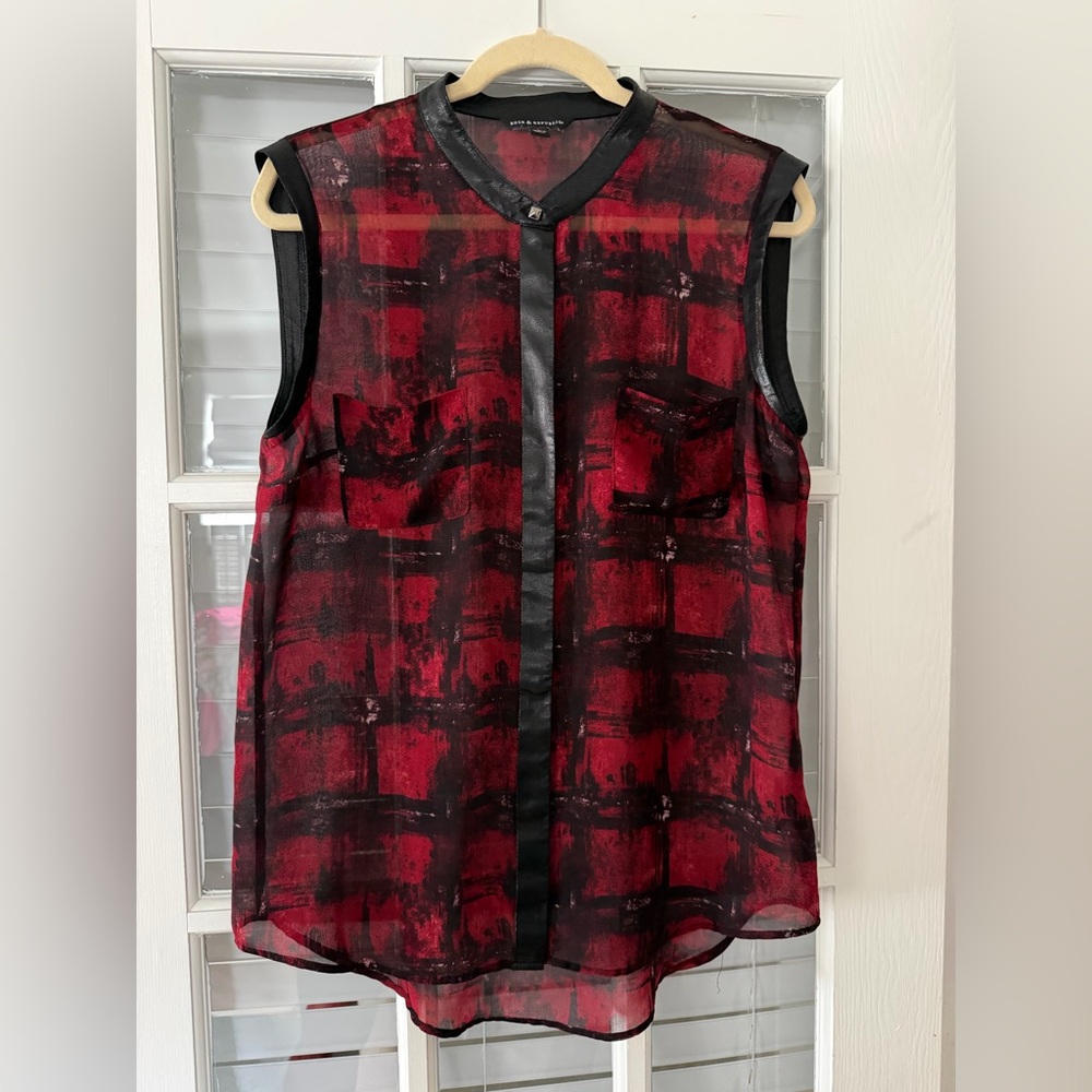 ROCK & REPUBLIC Women’s L Sleeveless Button Up Red Black Sheer Blouse | SKU 0008